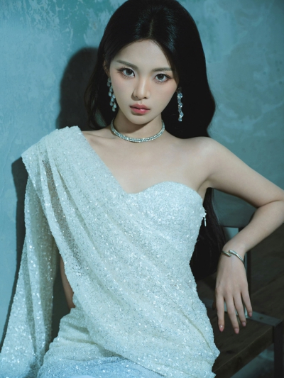 杨超越