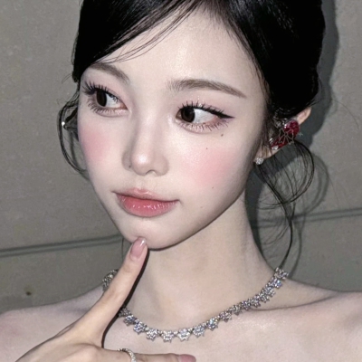 好喜欢这套，但是这个色调我拯救不过来了！
记得单收，单收=单图收藏