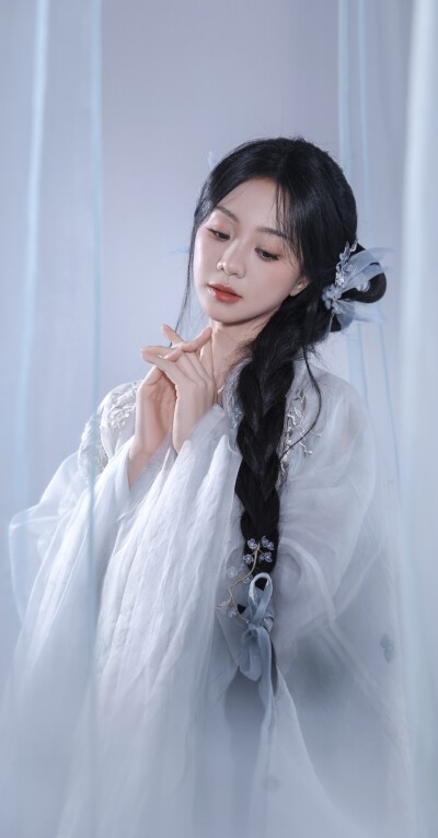 胡意旋