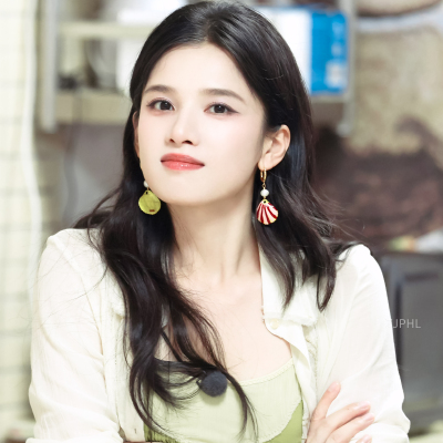 张婧仪