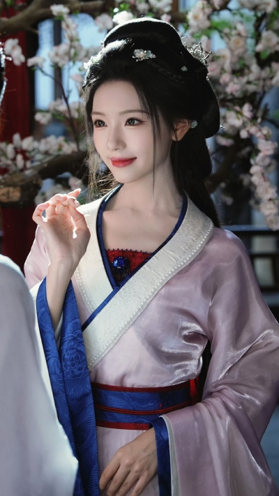 王云云