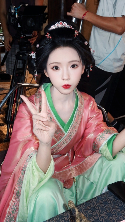 王云云
