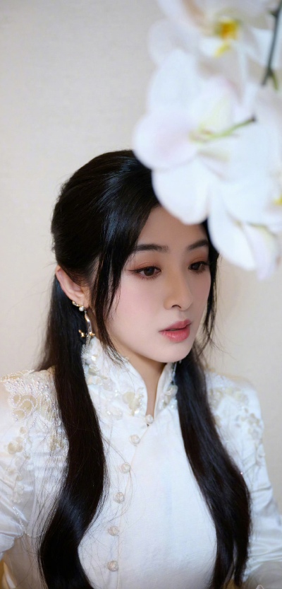 张含韵