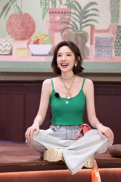 唐艺昕