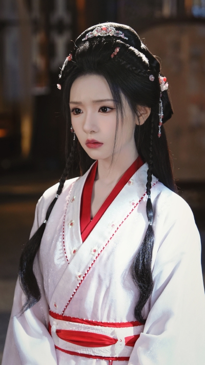 王云云