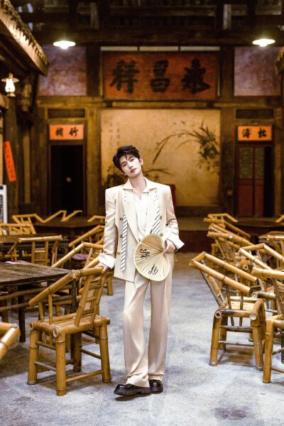 杨洋