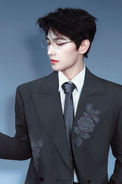 杨洋