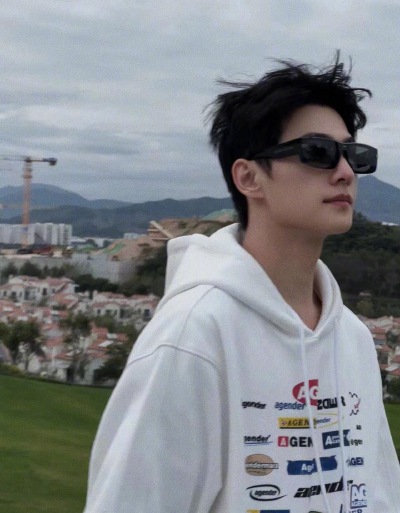 杨洋