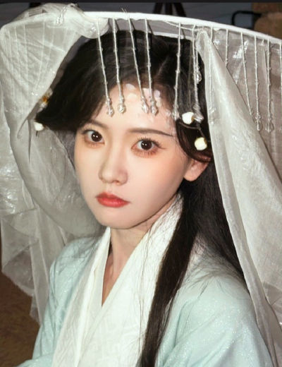 林秋奈