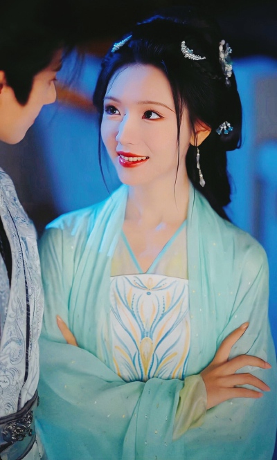 王云云