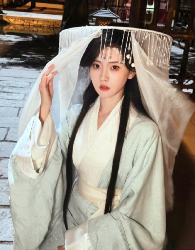 林秋奈