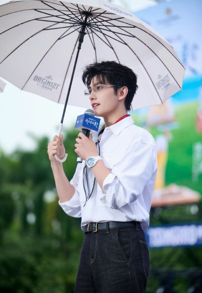 杨洋