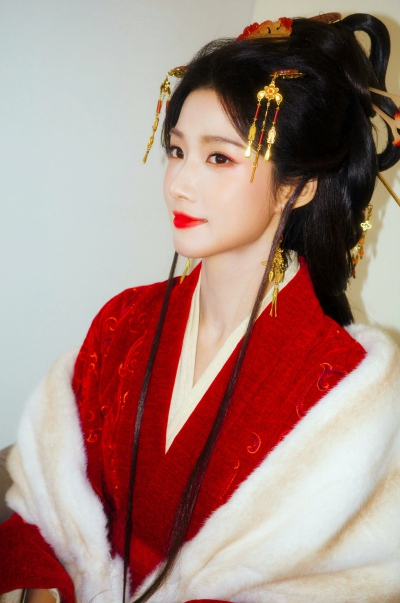 卢昱晓