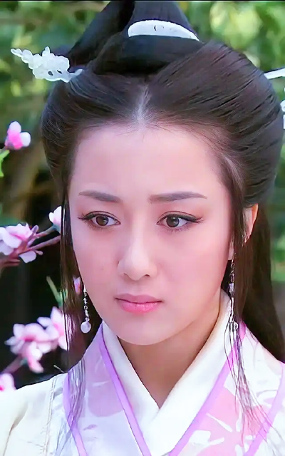 李依晓