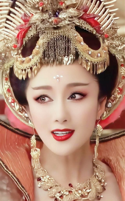 李依晓/苏妲己