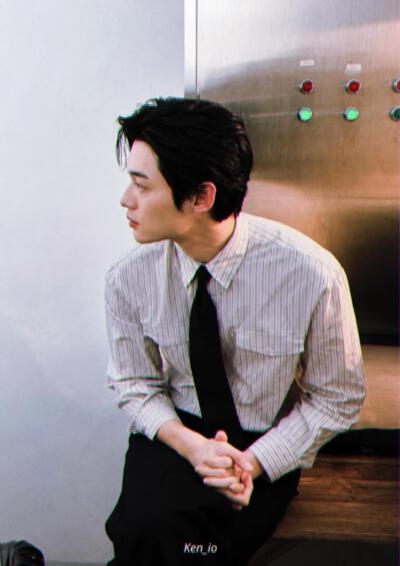 。