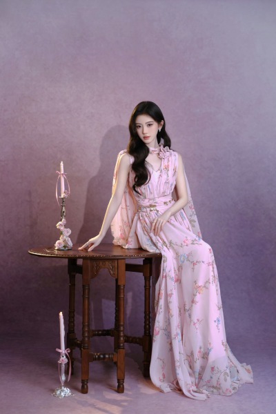 鞠婧祎