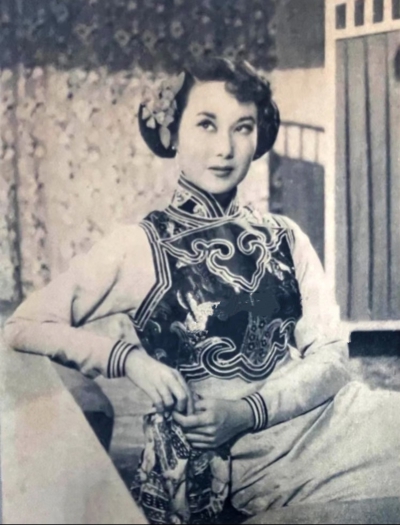 李丽华