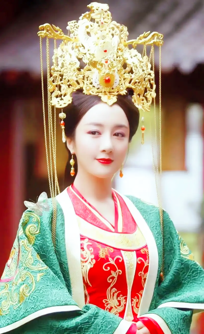 李依晓