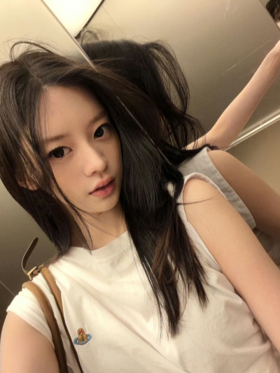 MINJU 自拍