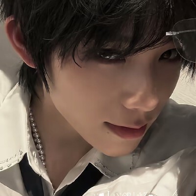 王橹杰