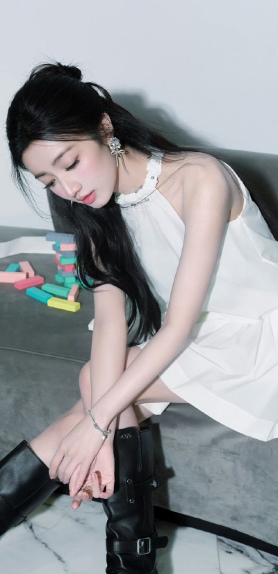 黄羿
