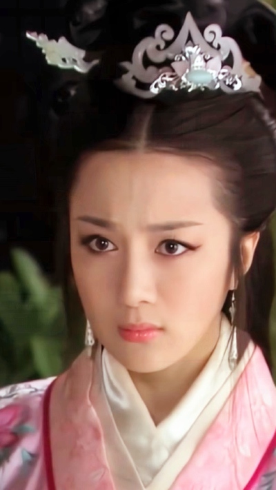 李依晓