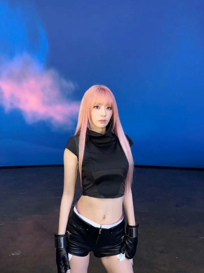 宮脇咲良INS更新