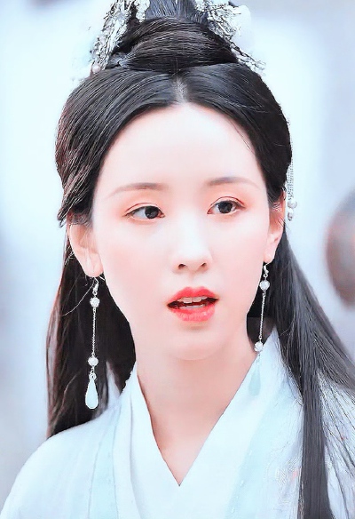 陈都灵