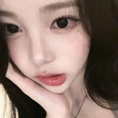 我会拿韩语跟她说我说欧尼重新擦喇叭
记得单收，单收=单图收藏