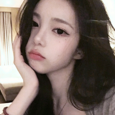 我会拿韩语跟她说我说欧尼重新擦喇叭
记得单收，单收=单图收藏