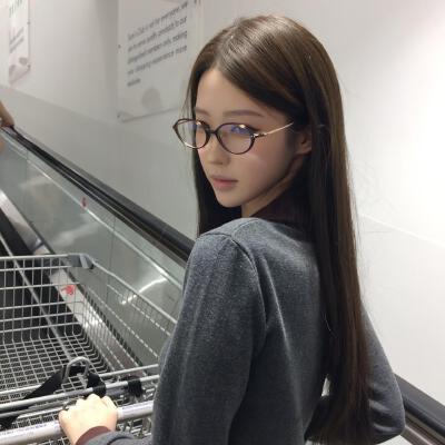 悄悄退场