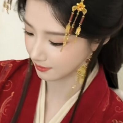 我们抱紧一点