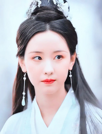 陈都灵