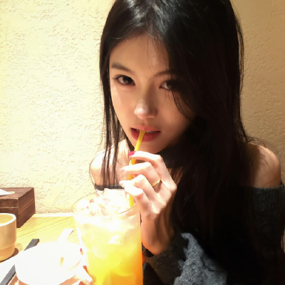女头