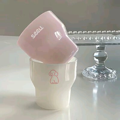 粉色系背景图
