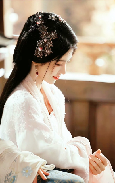 鞠婧祎