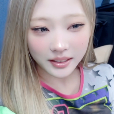 对我而言可爱的她