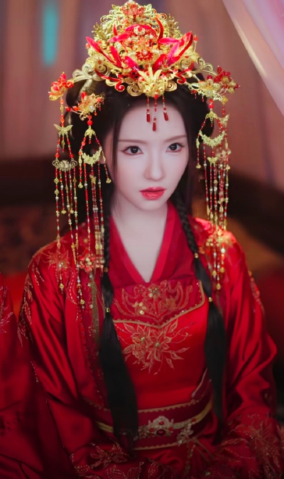 王云云