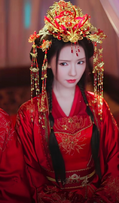 王云云