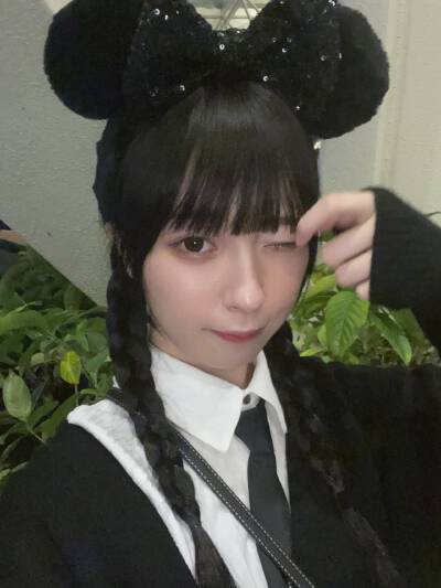 。