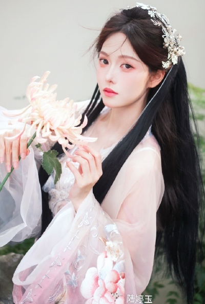 陆婷玉