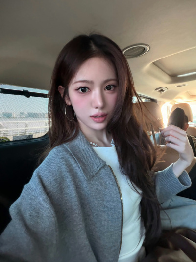 kiiikiii Sui李守彬