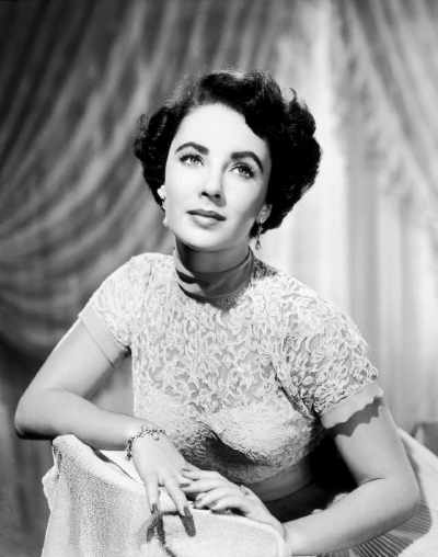 Elizabeth Taylor ​​​