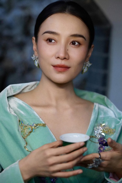 宋佳