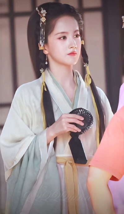 王俊笔