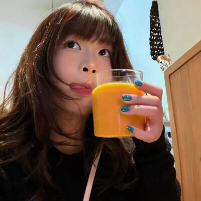 女头