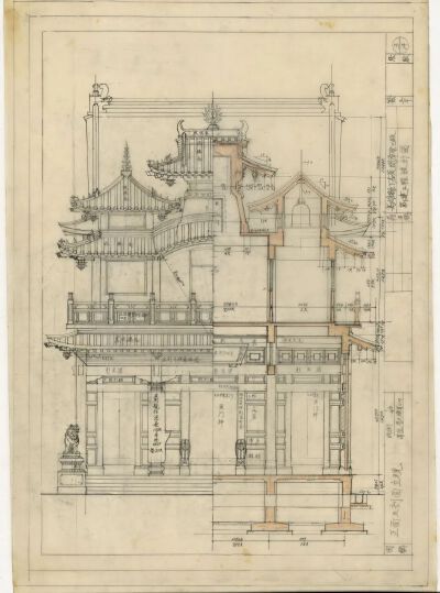 Cindy Chao的外祖父谢自南先生为建筑师，曾经手修复、设计、 建造上百座汉式庙宇建筑