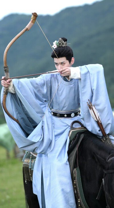 徐振轩《一瓯春》李从心