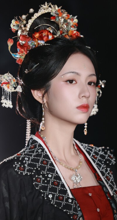周也《一瓯春》谢清圆/陈云芽